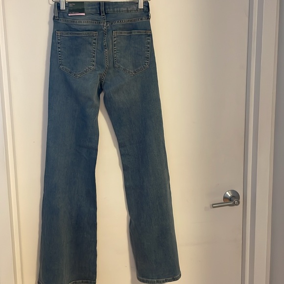 NWT Wild Fable Women’s High Rise Flare Jeans Size 2 - Picture 9 of 10
